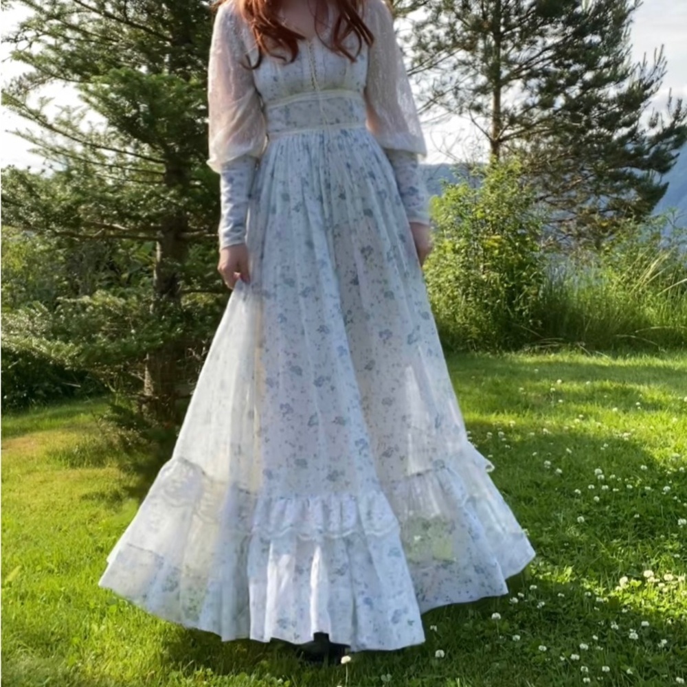 gunne sax 💙🦋 size 9 vintage maxi prairie dress blue and white